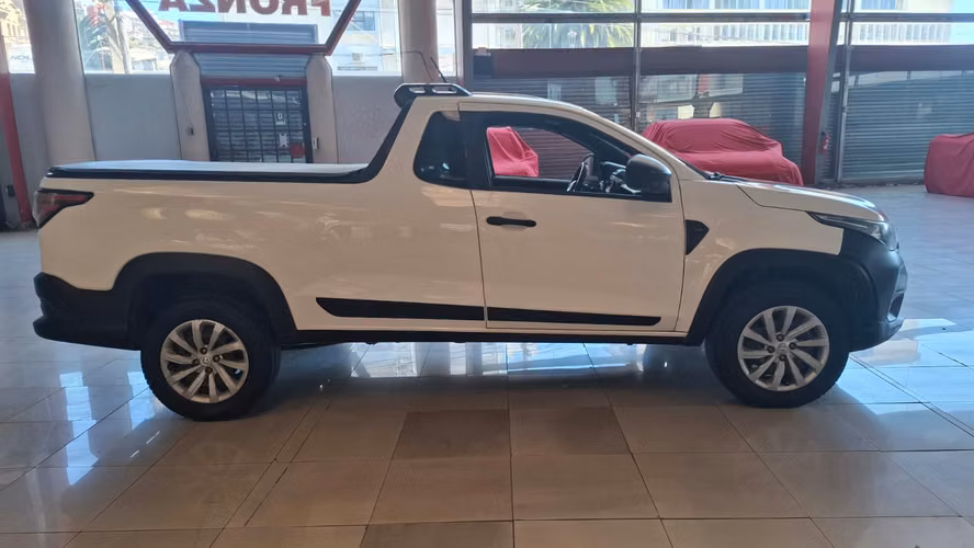 RAM 700 SLT 1.4 MT 2023 - Imagen 8