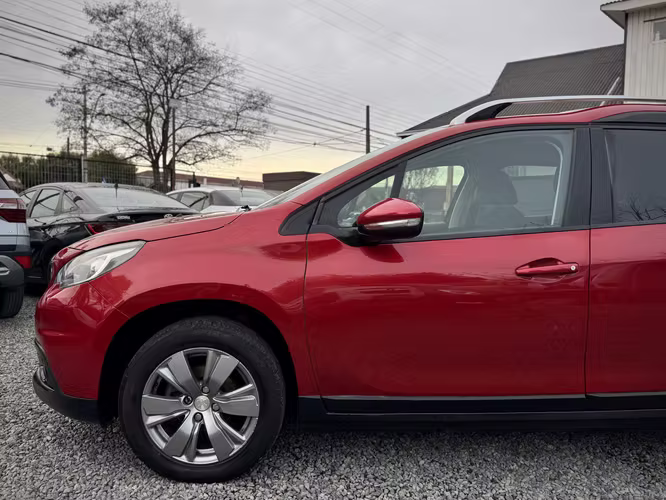 PEUGEOT 2008 1.6 BLUEHDi 2018