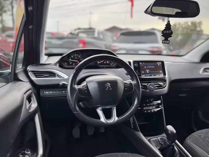 PEUGEOT 2008 1.6 BLUEHDi 2018