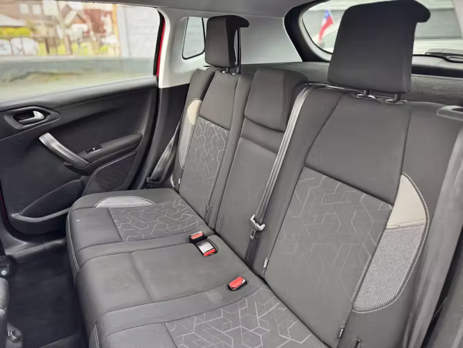 PEUGEOT 2008 1.6 BLUEHDi 2018