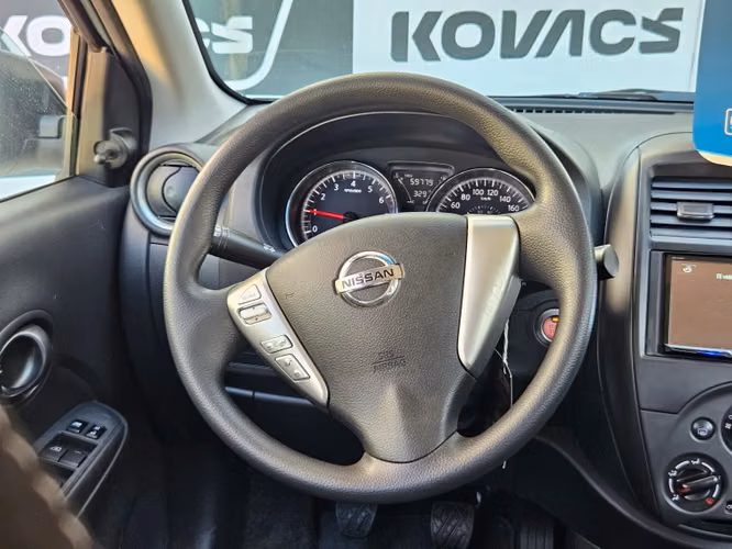 Nissan Versa 1.6 V-drive Mt 2022 - Imagen 11