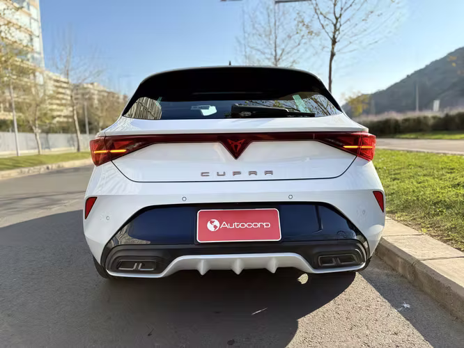Cupra Leon 1.5TSI MHEV 2026