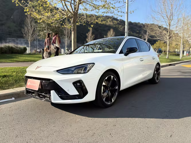 Cupra Leon 1.5TSI MHEV 2026
