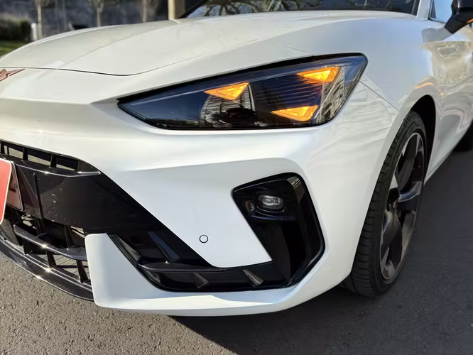 Cupra Leon 1.5TSI MHEV 2026