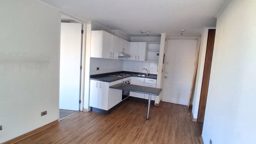Arriendo Departamento de 2D-2B En Conde del Maule 4630, Estacion Central/Metro Ecuador