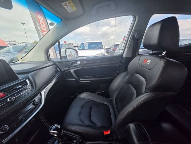 JAC S3 2019 - Imagen 17