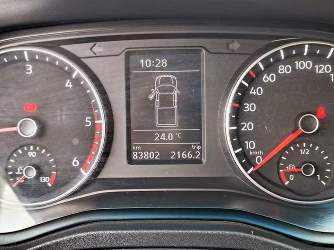 VOLKSWAGEN AMAROK 2023 - Imagen 13
