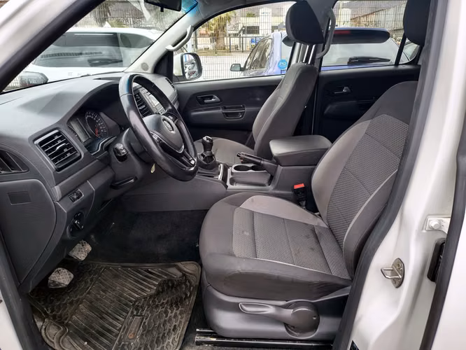 VOLKSWAGEN AMAROK 2023 - Imagen 10