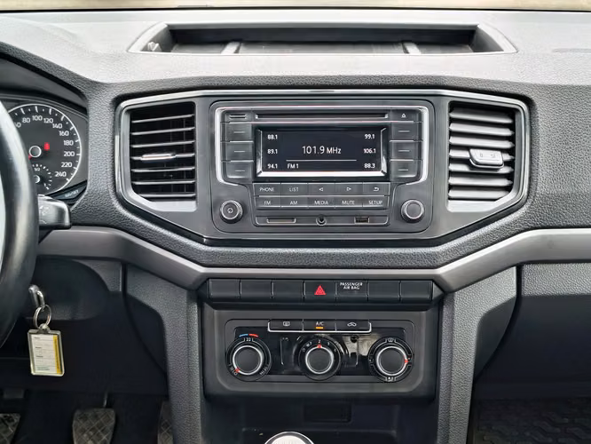 VOLKSWAGEN AMAROK 2023 - Imagen 18
