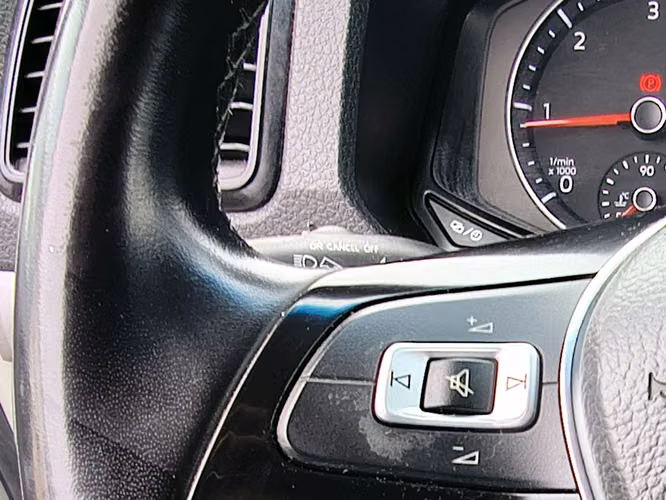 VOLKSWAGEN AMAROK 2023 - Imagen 14