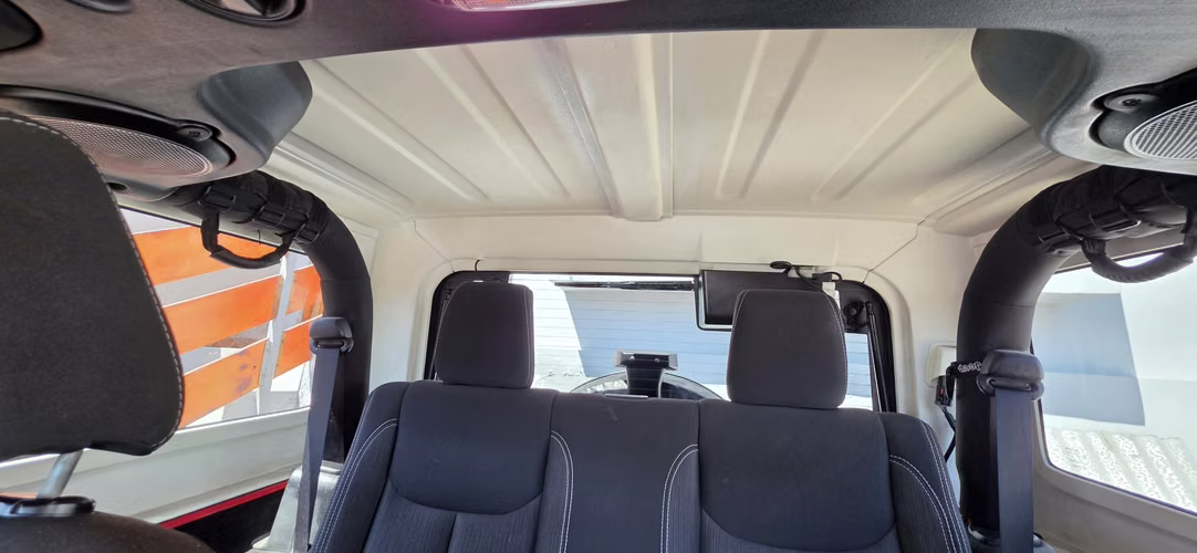 VENDO JEEP WRANGLER SAHARA - Imagen 7