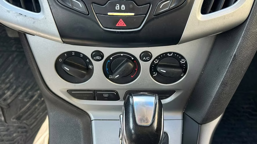 Ford Focus 2.0 SE 4X2 AT 4P (2013)