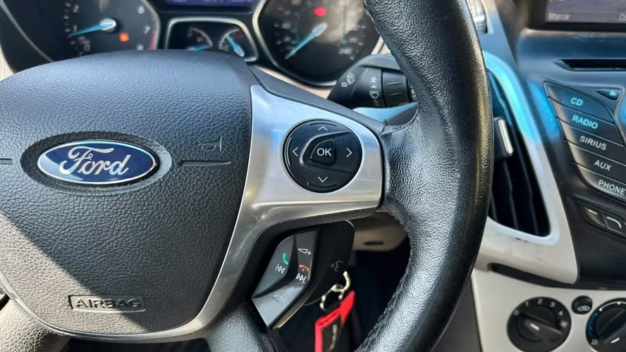 Ford Focus 2.0 SE 4X2 AT 4P (2013)