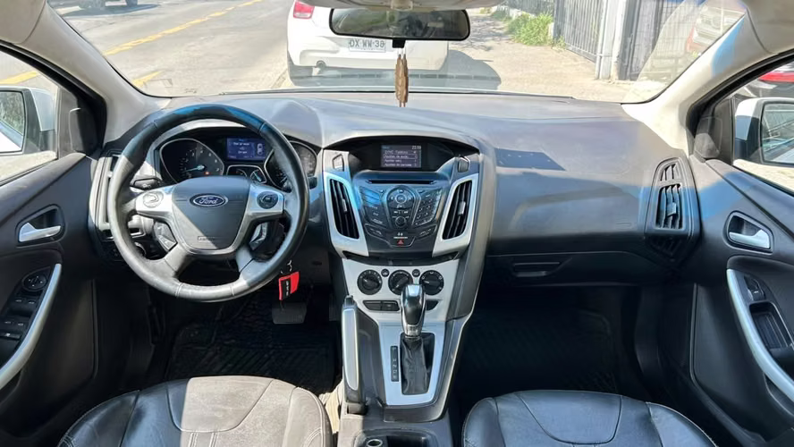 Ford Focus 2.0 SE 4X2 AT 4P (2013)