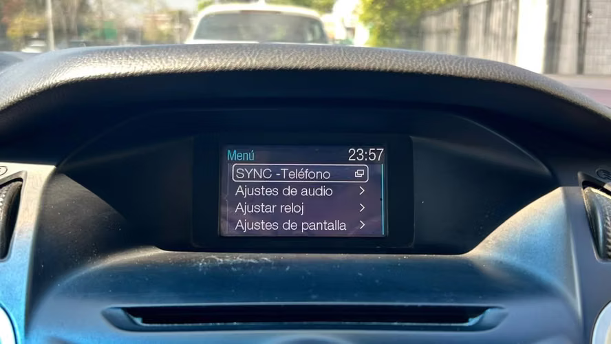 Ford Focus 2.0 SE 4X2 AT 4P (2013)
