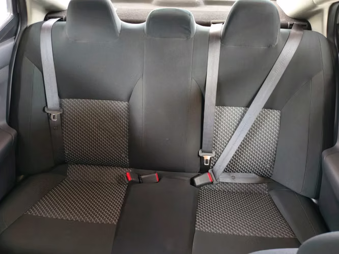 Nissan Versa SENSE 1.6 MT 4X2 2025 - Imagen 19