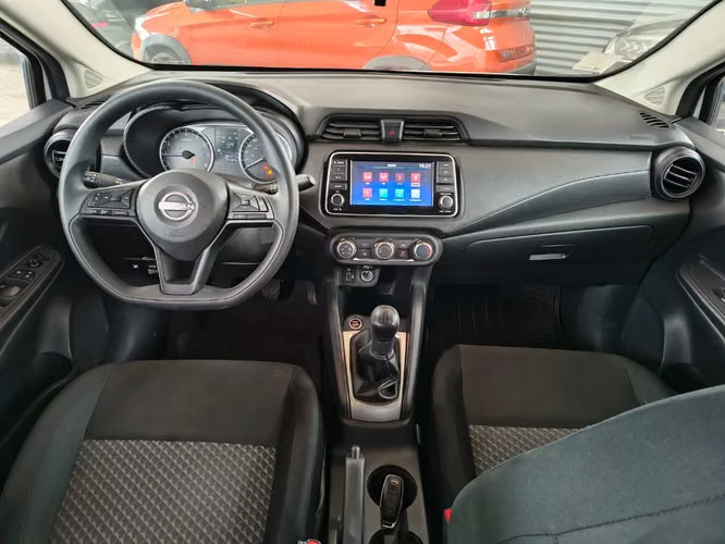 Nissan Versa SENSE 1.6 MT 4X2 2025 - Imagen 11