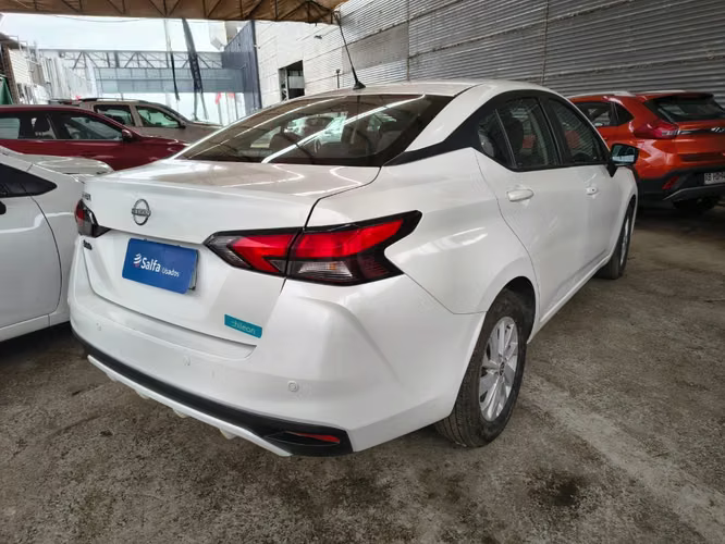 Nissan Versa SENSE 1.6 MT 4X2 2025 - Imagen 4