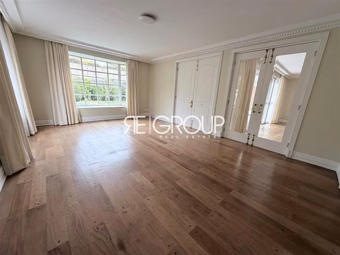 Casa en arriendo de 6 dorm. en Lo Barnechea - Imagen 5