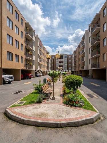 Dpto. 3 dorm 2 baños, termo panel a pasos del metro bueras