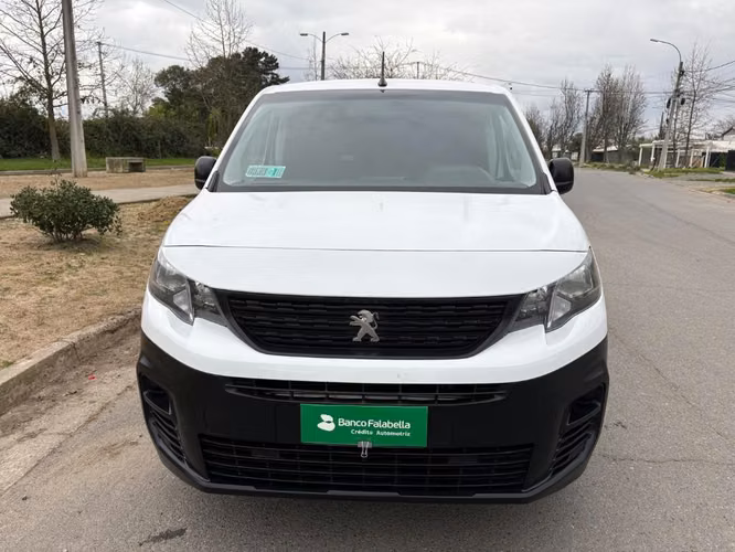 Peugeot Partner 2023 - Imagen 2