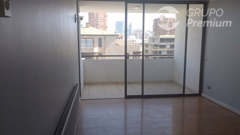 LUMINOSO DEPTO. EN ARRIENDO 1 D. SECTOR APUMANQUE LAS CONDES