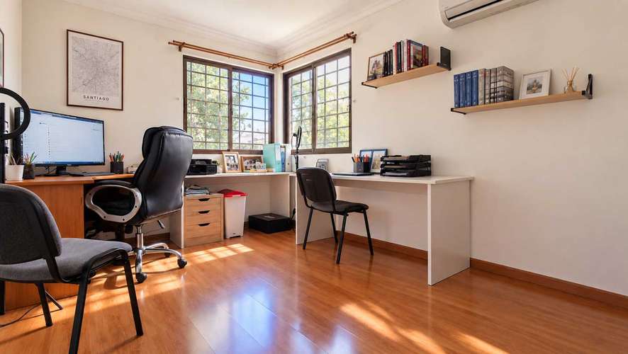 Casa Amplia en Barrio Tranquilo y cerca de Metro (182973) - Imagen 19