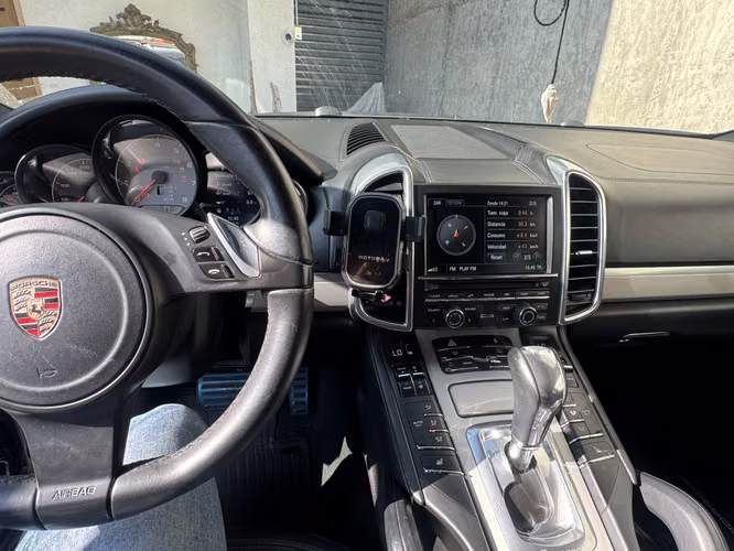 Porsche Cayenne S, año 2013 - Imagen 6