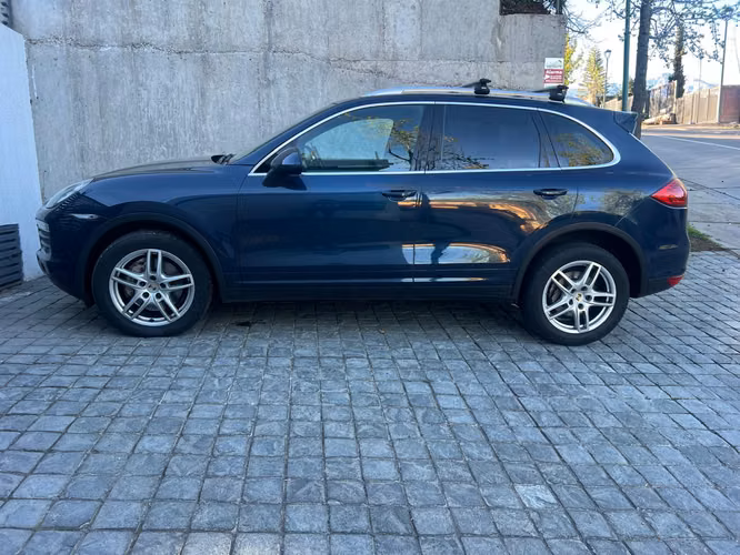 Porsche Cayenne S, año 2013 - Imagen 4