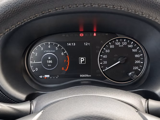 NISSAN KICKS NCF ADVANCE CVT - 2024 | 4640 - Imagen 9