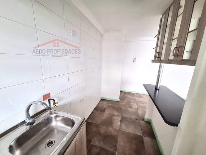 Se Arrienda Lindo Departamento, Condominio Puerta de Alcala 1, P12, comuna La Cruz.