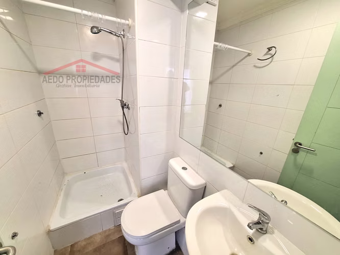 Se Arrienda Lindo Departamento, Condominio Puerta de Alcala 1, P12, comuna La Cruz.