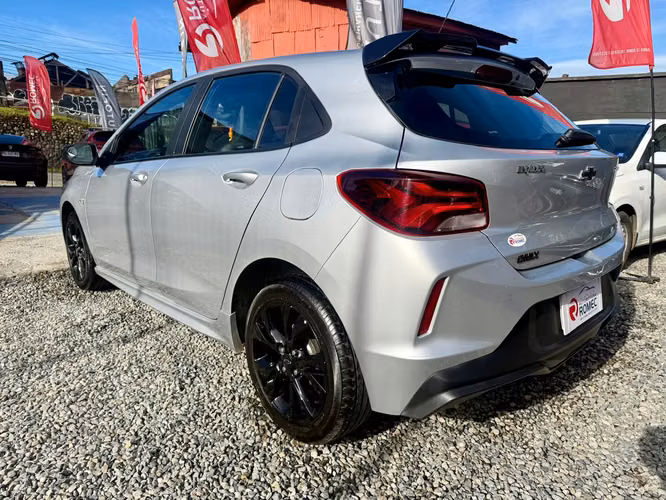 CHEVROLET ONIX TURBO RS - Imagen 3