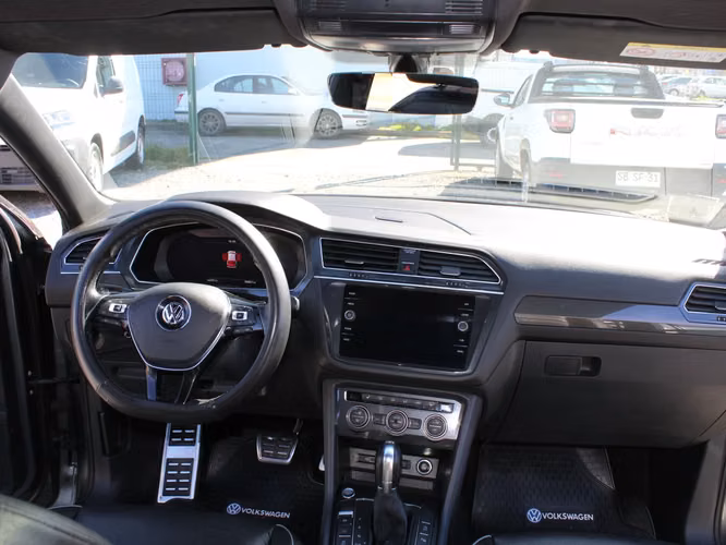 VOLKSWAGEN Tiguan 2.0 TSI 4MOTION AUTOMÁTICA 2019 - Imagen 8