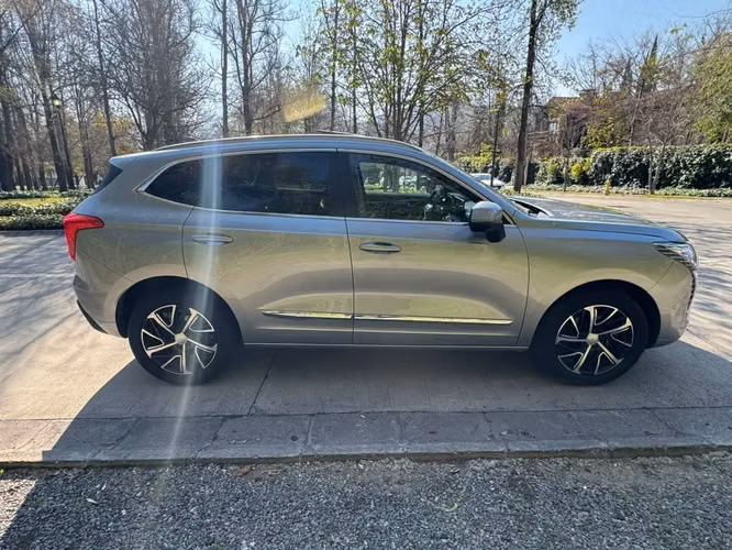 Haval Jolion 1.5T DCT Elite año 2024 - Imagen 12