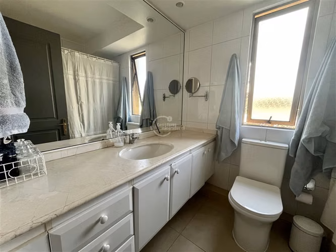 Departamento en arriendo de 4 dorm. en Vitacura