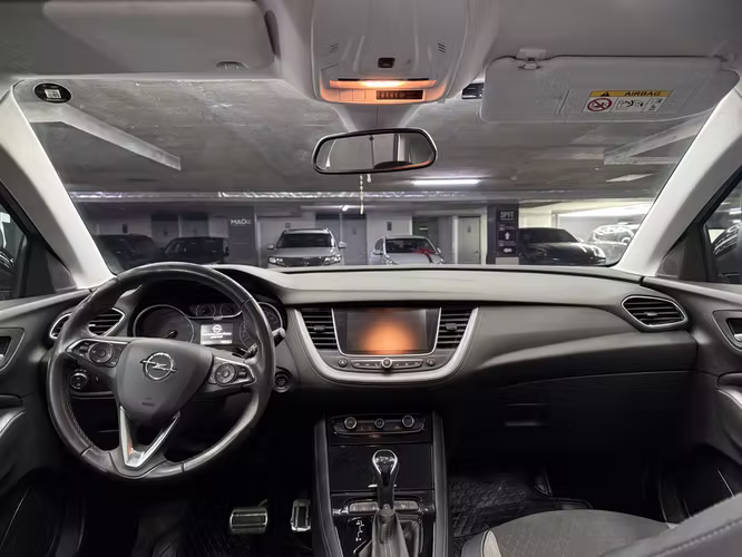 Opel Grandland 2021 1.5 Diesel Automático - Imagen 10