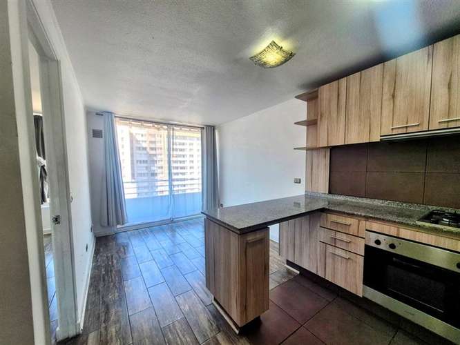 Departamento en arriendo de 1 dorm. en Santiago Metro