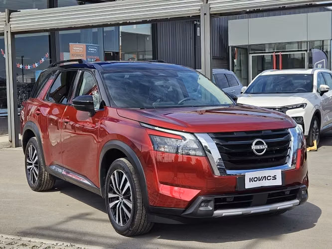 Nissan Pathfinder Advance Cvt 4wd 2026 - Imagen 3