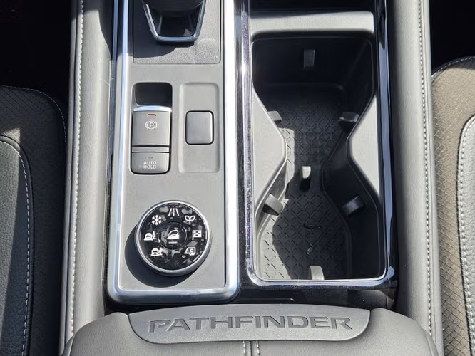 Nissan Pathfinder Exclusive 4wd 2026