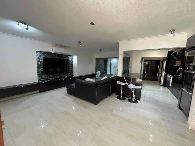 Vivienda Luminosa y Moderna en CONDOMINIO (182997)