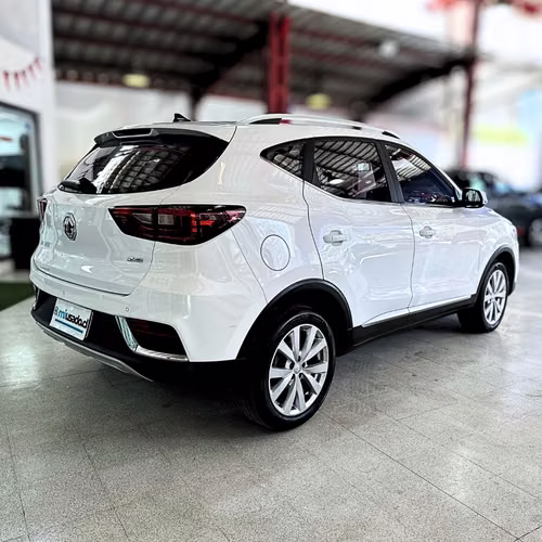 MG ZS STD 1.5 AT (2022) - Imagen 4