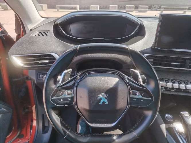 PEUGEOT 3008 THP,165HP 1,6 AUT - Imagen 2