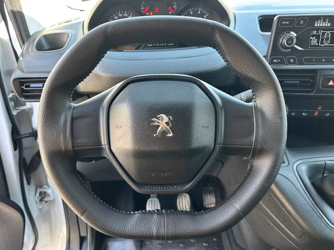 PEUGEOT PARTNER PARTNER L1 BLUEHDI 100 - 2023 | 4563 - Imagen 12