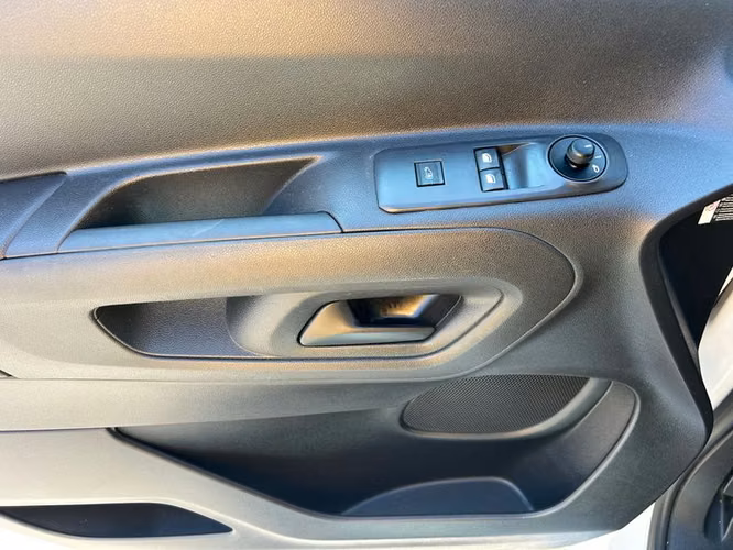 PEUGEOT PARTNER PARTNER L1 BLUEHDI 100 - 2023 | 4563 - Imagen 15