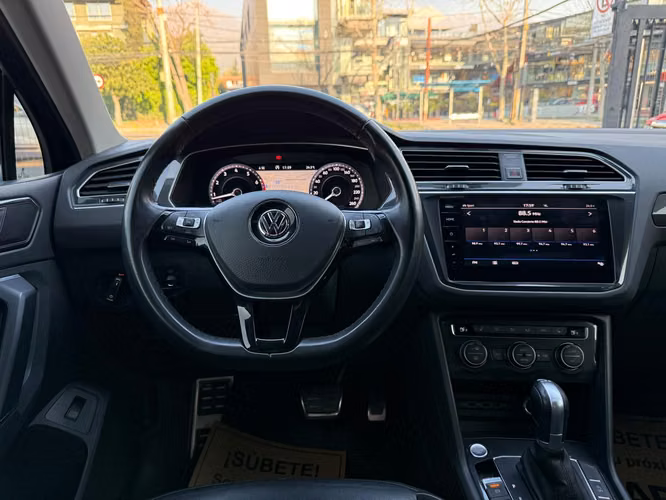 VOLKSWAGEN TIGUAN SPORT 2019 - Imagen 13