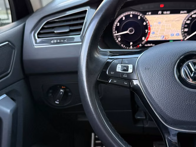 VOLKSWAGEN TIGUAN SPORT 2019 - Imagen 14