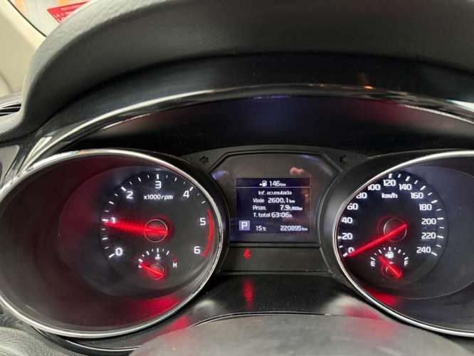 KIA GRAND CARNIVAL 2.2 DIESEL AT8 2020