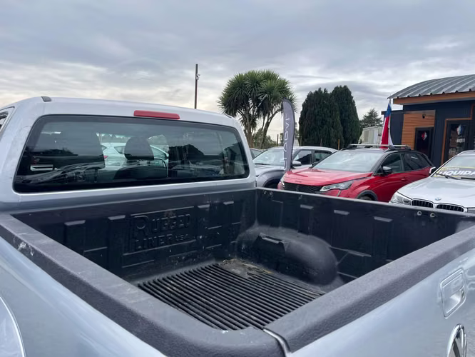 VOLKSWAGEN AMAROK 2021 - Imagen 4
