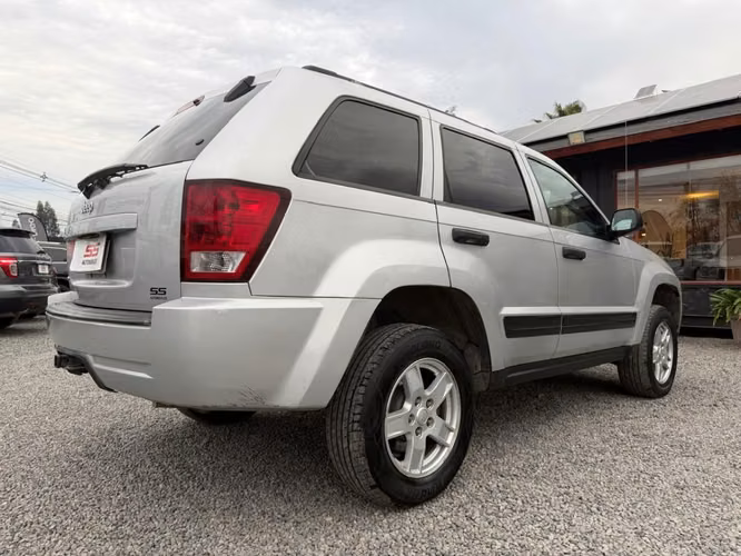 JEEP GRAND CHEROKEE LAREDO 3.7 4X4 2006